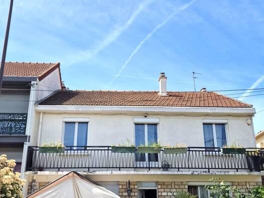 Appartement à vendre 740 000 € 6 pièces 1 chambre 133,54 m² RDC Vitry-sur-Seine 94400
