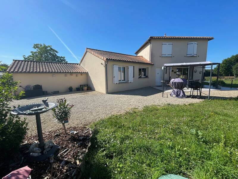 Maison à vendre, 120m², POITIERS