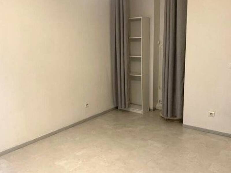 Maison à louer, 21m², MARSEILLE 5E