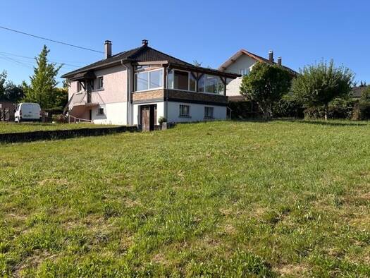 Maison à vendre 242 000 € 5 pièces 2 chambres 108 m² 1 708 m² de terrain Le Criolet Seloncourt 25230