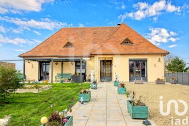 Maison de plain-pied à vendre 224 000 € 5 pièces 3 chambres 118 m² 1 499 m² de terrain Ascoux 45300