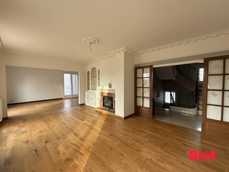 Maison à vendre, 207m², JANZE