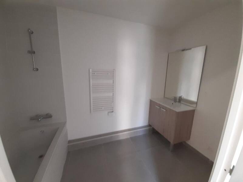 Maison à louer, 56m², NIMES