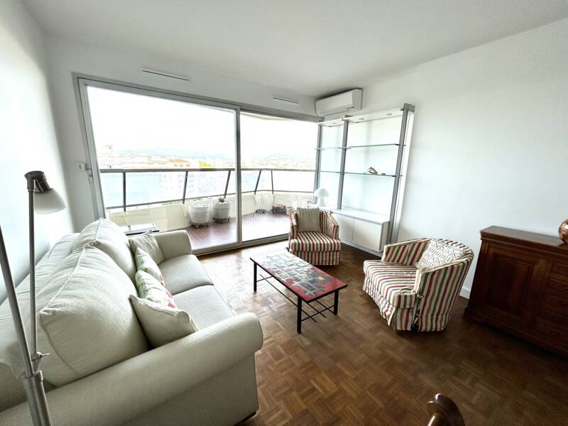 Maison à louer, 48m², MARSEILLE 8E