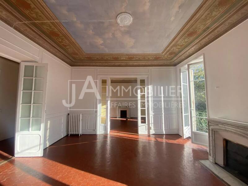 Maison à louer, 151m², NICE