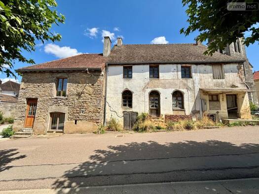 Maison à vendre 252 000 € 3 pièces 2 chambres 300 m² 258 m² de terrain Saint-Gilles 71510