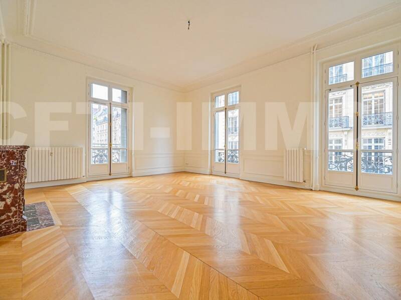 Maison à louer, 161m², PARIS 17E