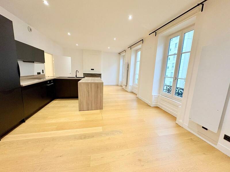 Maison à louer, 67m², LYON 2E