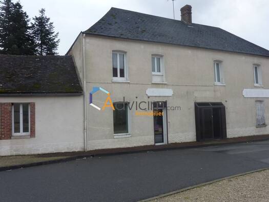 Immeuble à vendre 199 000 € 348 m² Ervauville 45320
