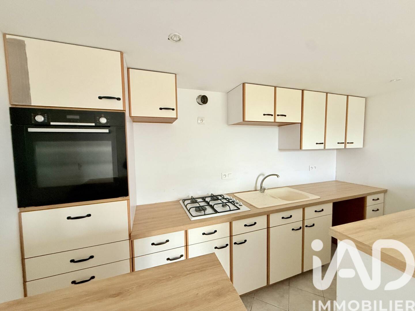 Maison à vendre, 82m², CHATEAU GONTIER
