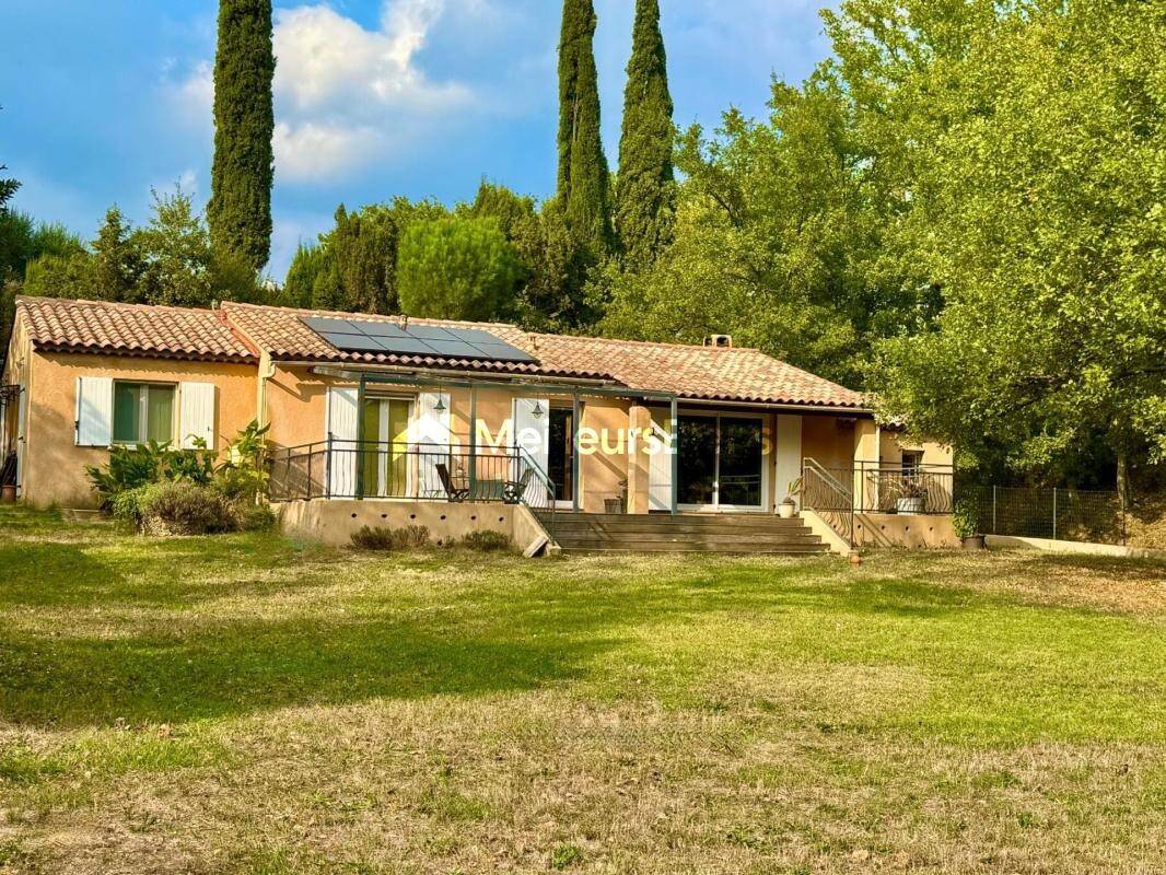 Maison à vendre, 113m², BAGNOLS EN FORET