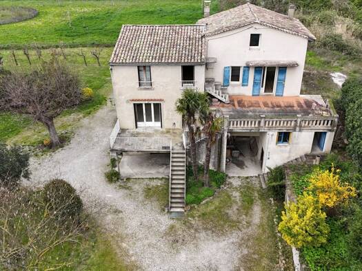 Maison à vendre 260 000 € 8 pièces 3 chambres 160 m² 5 000 m² de terrain Centre Est Loriol-sur-Drôme 26270