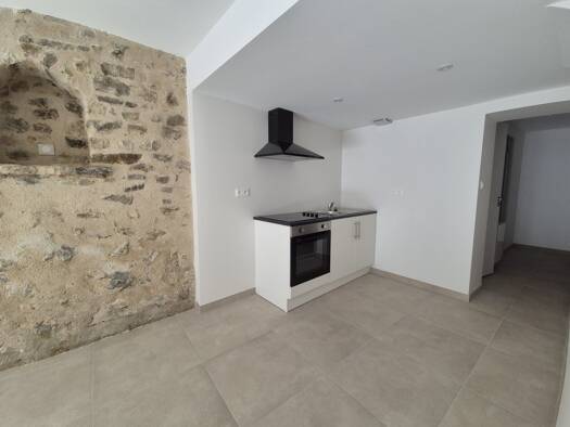 Appartement à louer - logement étudiant 291 € 1 pièce 34,3 m² RDC/1 Sablé-sur-Sarthe 72300