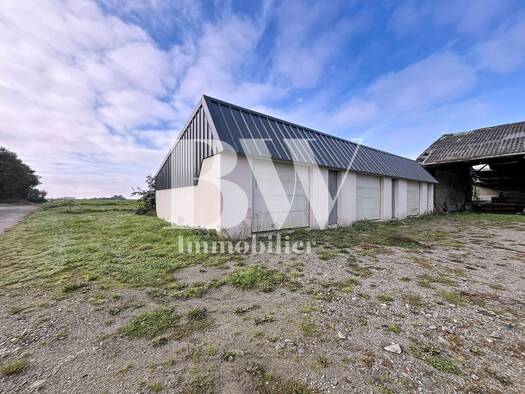 Parking à vendre 80 250 € 100 m² Kersaint-Plabennec 29860