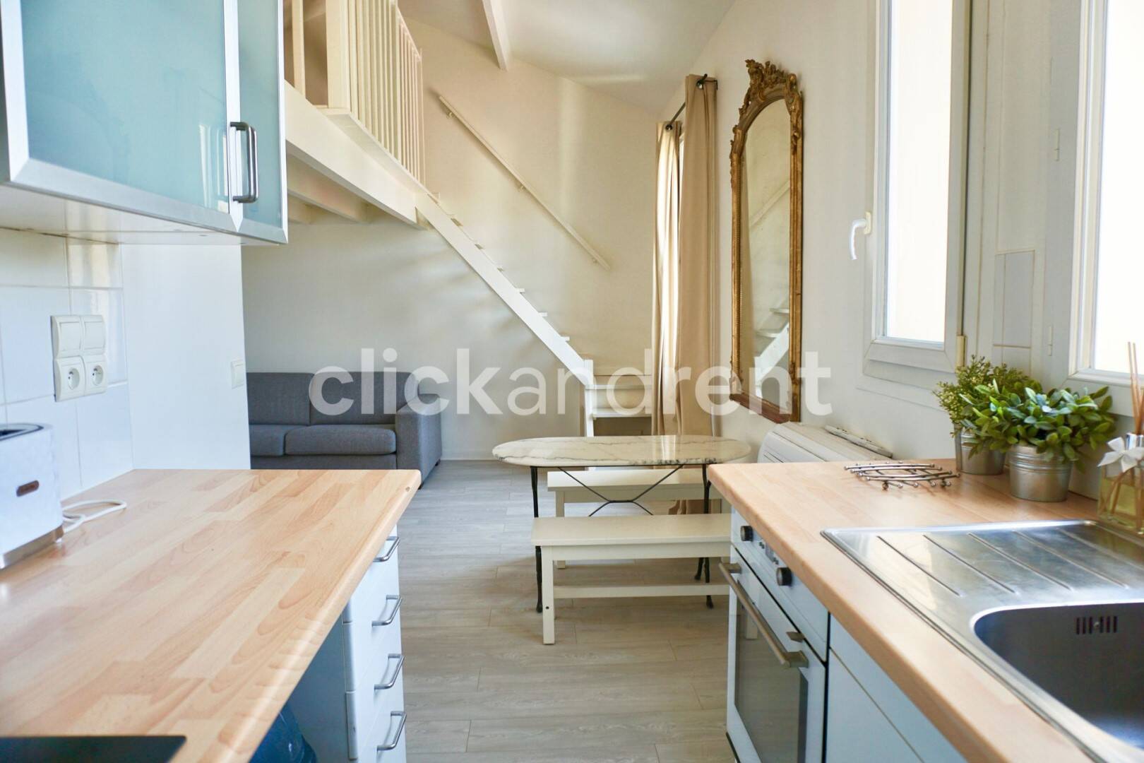 Maison à louer, 28m², LEVALLOIS PERRET