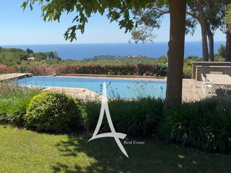 Maison à vendre, 466m², LA CROIX VALMER