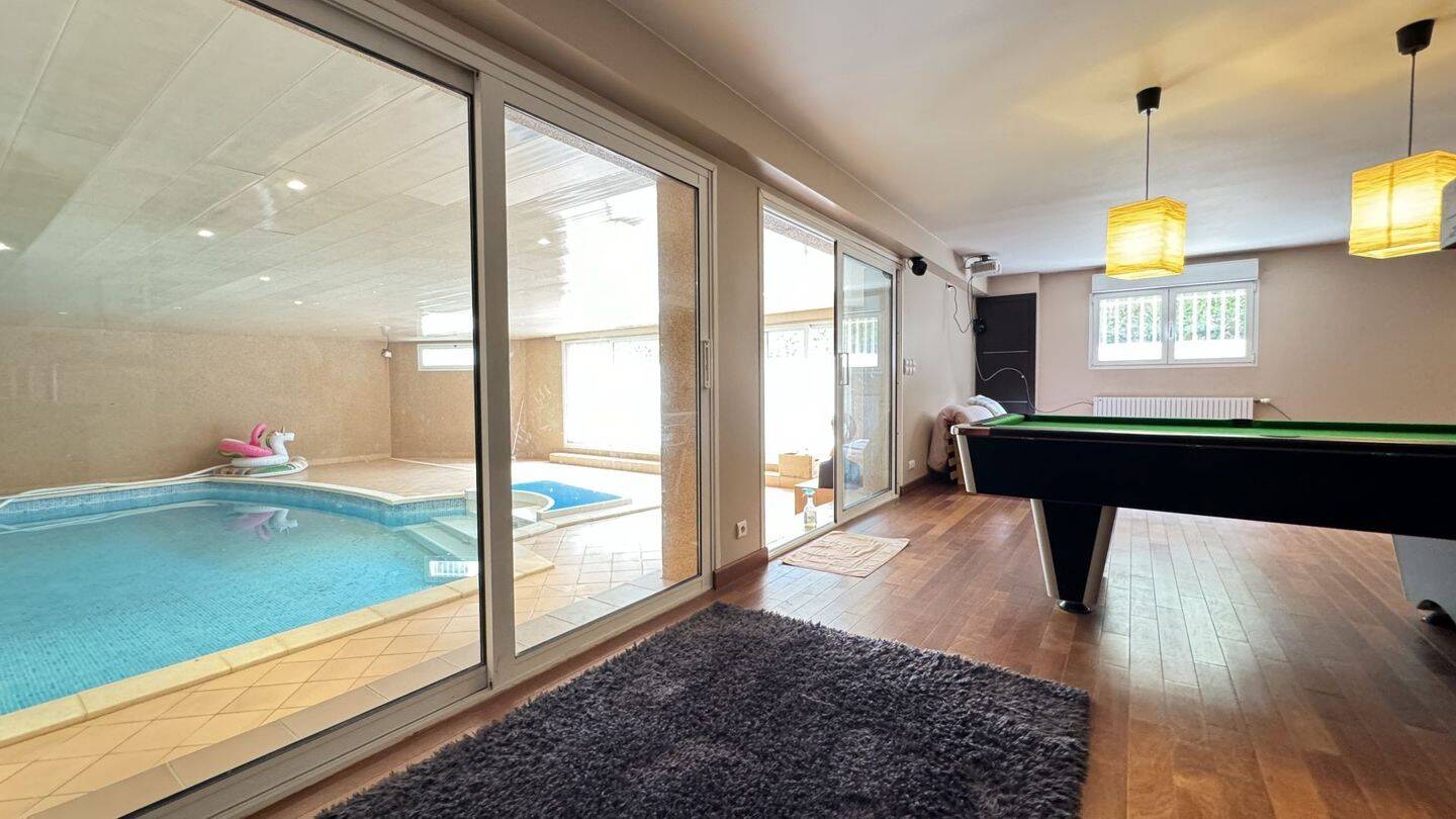 Maison à vendre, 320m², DAMMARIE LES LYS