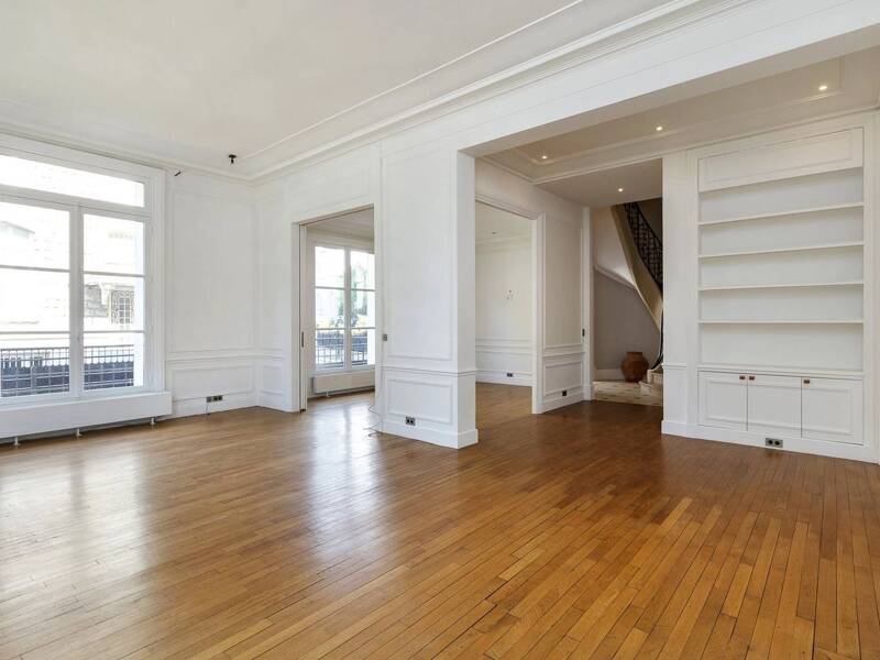 Maison à louer, 350m², NEUILLY SUR SEINE