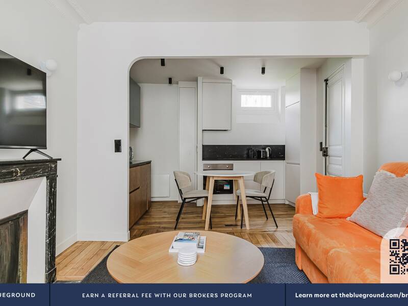 Maison à louer, 45m², PARIS 18E