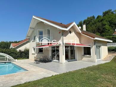 Maison à vendre 565 000 € 5 pièces 4 chambres 120 m² 871 m² de terrain La Buisse 38500
