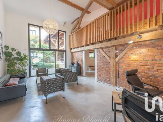 Maison à vendre 415 000 € 6 pièces 4 chambres 230 m² 1 128 m² de terrain Domptail 88700