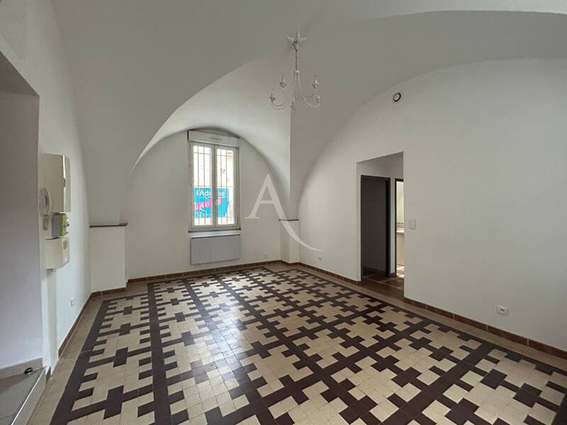 Maison à louer, 51m², BEZOUCE