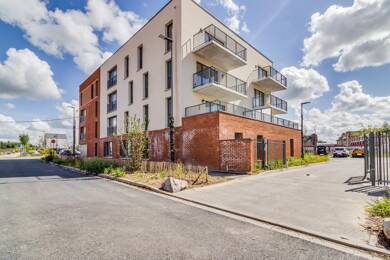 Appartement à louer 816 € 3 pièces 2 chambres 64 m² RDC Base de Loisirs des Prés du Hem Armentieres 59280