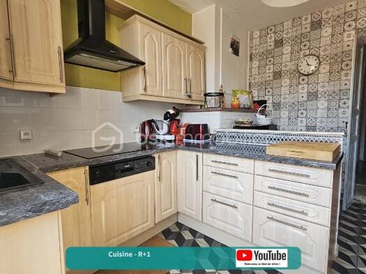 Maison de ville à vendre 209 000 € 4 pièces 3 chambres 121 m² Fitou 11510