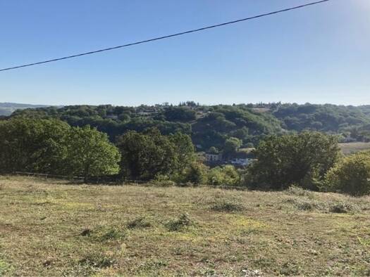 Terrain constructible à vendre 22 500 € 1 661 m² de terrain La Bachellerie 24210