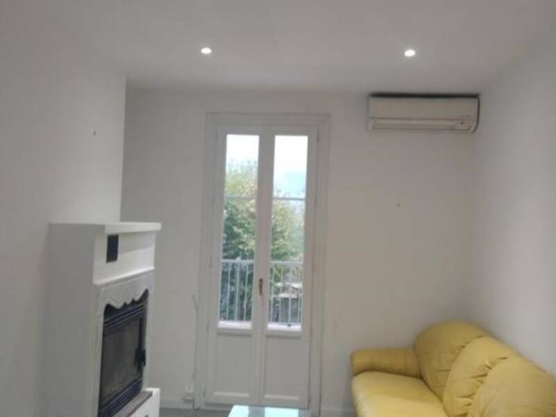 Maison à louer, 52m², TOURRETTES SUR LOUP