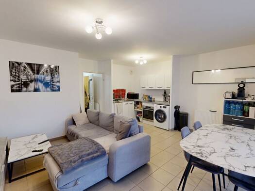 Appartement à vendre 118 000 € 2 pièces 1 chambre 47 m² RDC/2 Les Lombards-La Clinarderie Montivilliers 76290