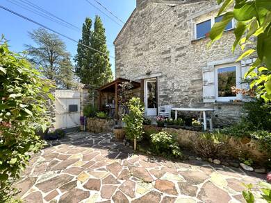 Maison à vendre 294 000 € 4 pièces 2 chambres 92 m² 111 m² de terrain Cely 77930