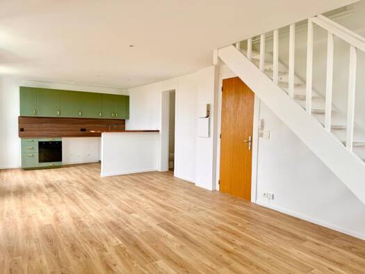 Duplex à vendre 487 600 € 3 pièces 2 chambres 83 m² Étage 2/2 La Rochefoucauld-Aguilera Biarritz 64200