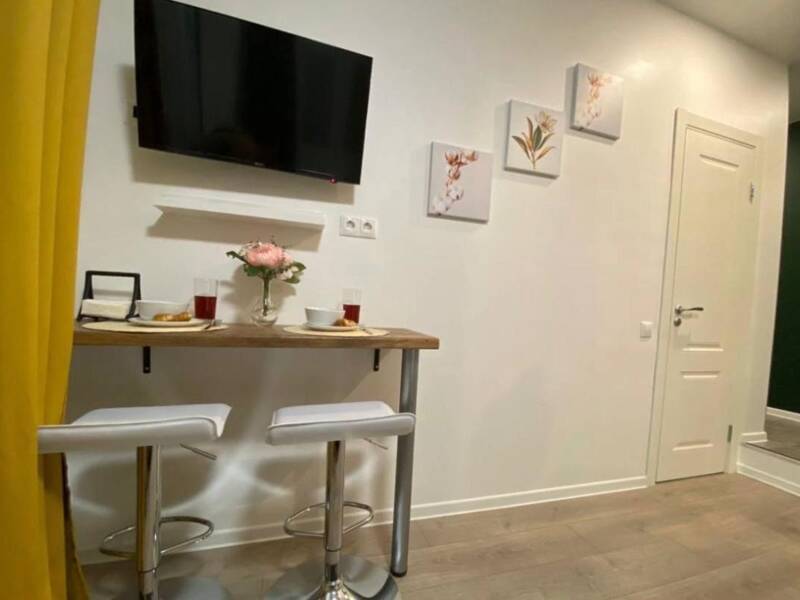 Maison à louer, 18m², PARIS 11E