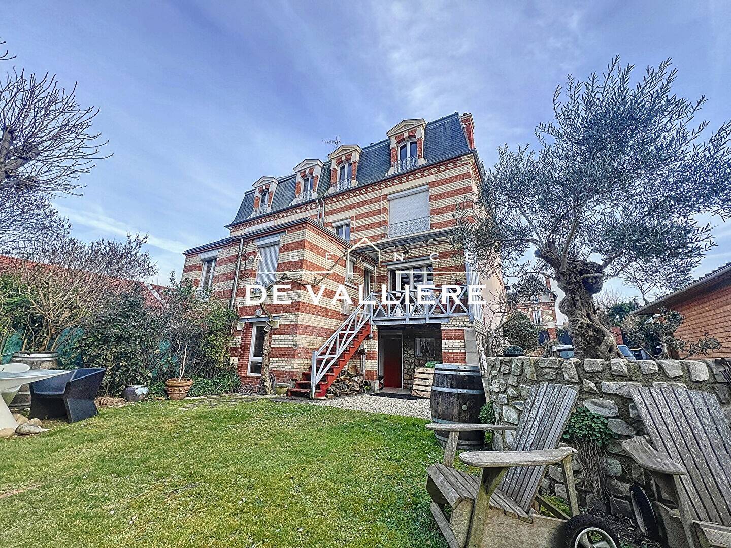 Maison à vendre, 182m², NANTERRE