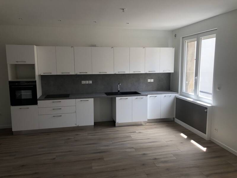 Maison à louer, 87m², SAINT ETIENNE