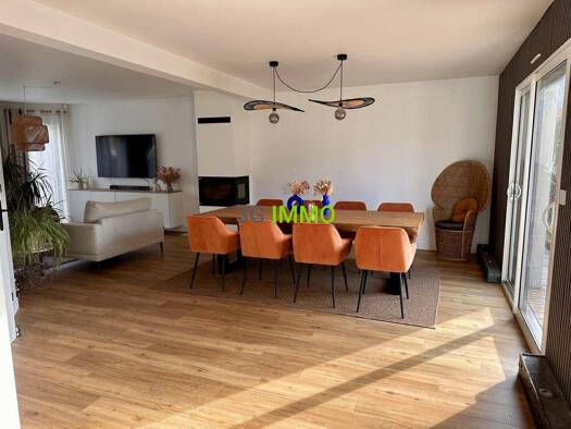 Maison à vendre 384 800 € 5 pièces 4 chambres 140 m² 510 m² de terrain Romillé 35850