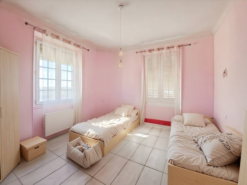 Maison à vendre, 114m², GATTIERES