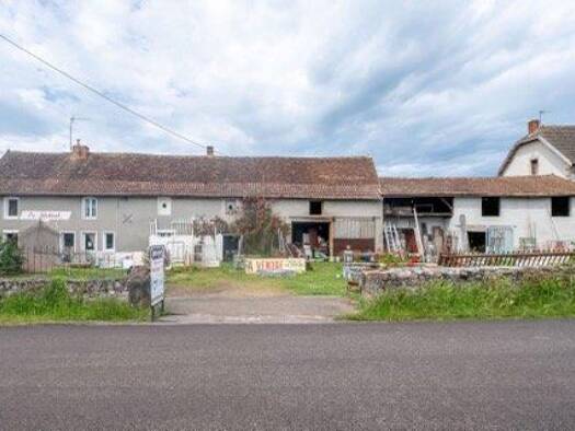 Maison à vendre 99 500 € 5 pièces 3 chambres 155 m² 923 m² de terrain Bois-Sainte-Marie 71800