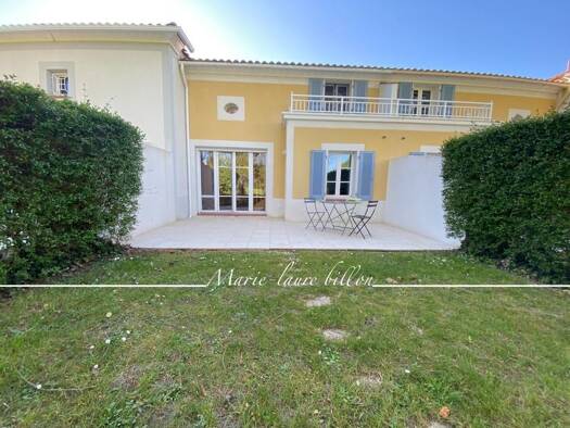 Maison à vendre 189 000 € 3 pièces 2 chambres 62 m² Coëx 85220