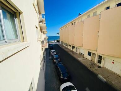Appartement à louer 650 € 2 pièces 1 chambre 43,2 m² Étage 2/4 Centre Ville-Historique Mèze 34140