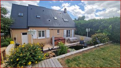 Maison à vendre 228 000 € 5 pièces 4 chambres 117 m² 867 m² de terrain Louplande 72210