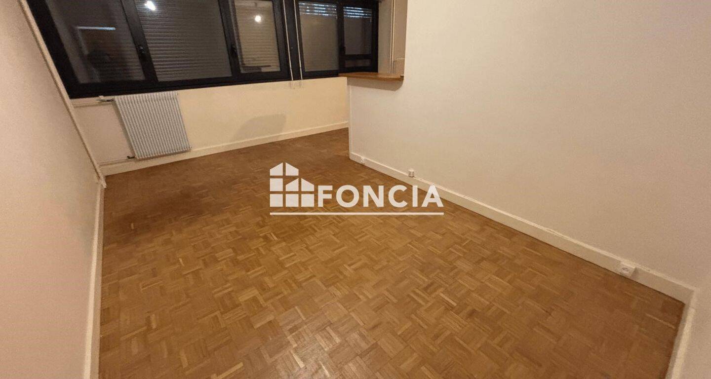 Maison à louer, 33m², ISSY LES MOULINEAUX