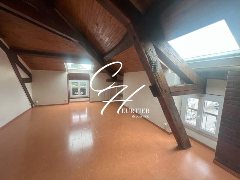 Maison à louer, 35m², RIVES