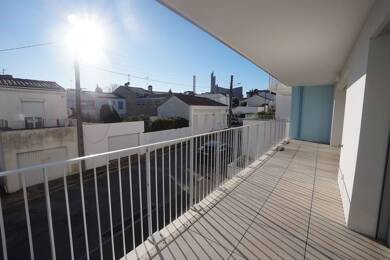 Appartement à vendre 404 000 € 3 pièces 2 chambres 74 m² 3 étages Le Chay-Les Gardes Royan 17200