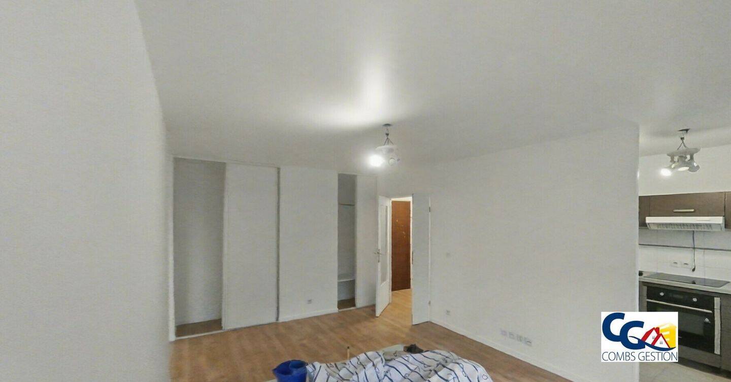 Maison à louer, 42m², COMBS LA VILLE