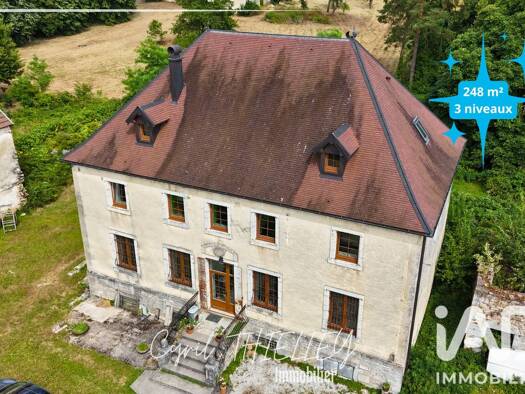 Maison à vendre 439 000 € 15 pièces 14 chambres 248 m² 4 081 m² de terrain Fourg 25440