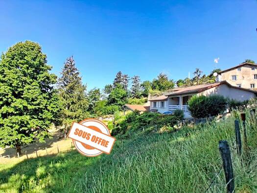 Maison de plain-pied à vendre 270 000 € 6 pièces 4 chambres 111 m² 2 580 m² de terrain Saint Victor Saint-Étienne 42230