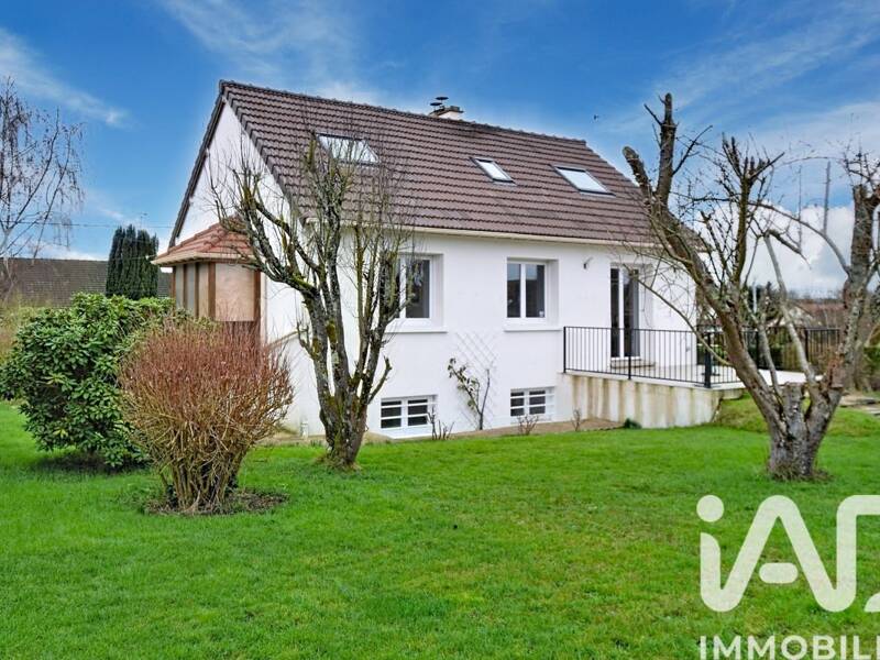 Maison à vendre, 107m², CRECY LA CHAPELLE