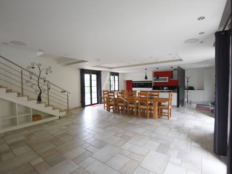 Maison à louer, 226m², BERVILLE